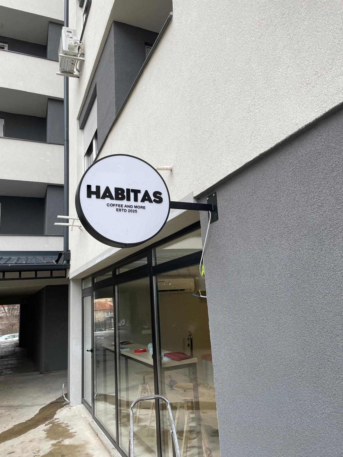 Okrugla svetleća reklama Habitas