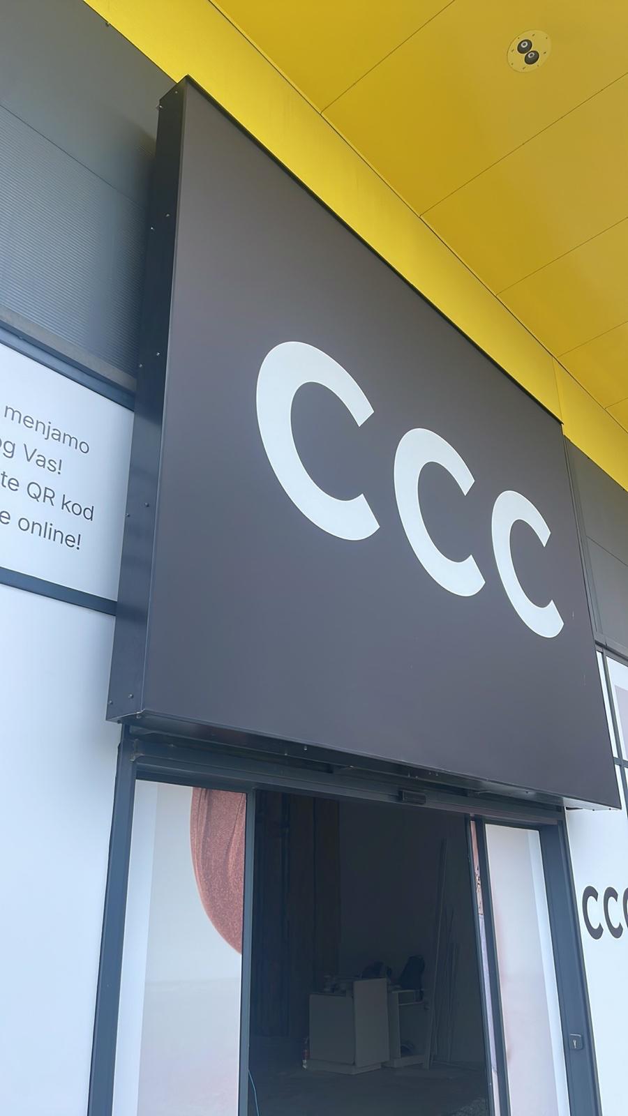 CCC reklamna fascia na fasadi prodavnice